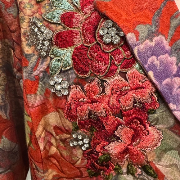 Johnny Was floral jacket with rhinestone embellishments and floral embroidery - Picture 8 of 9